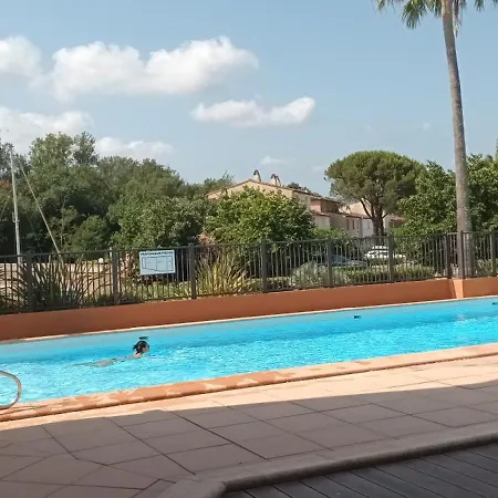 Charme Et Confort Dans Le Golfe De St Tropez